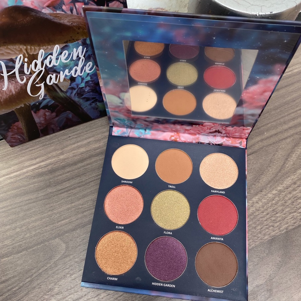New Estate Cosmetics Hidden Garden Fall Colors Collection Eye Palette